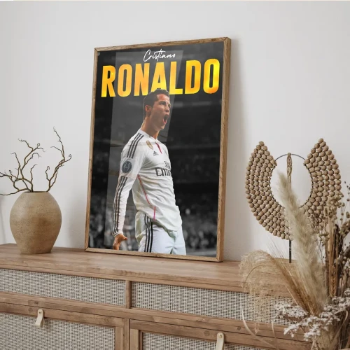 CR7-mockup.webp